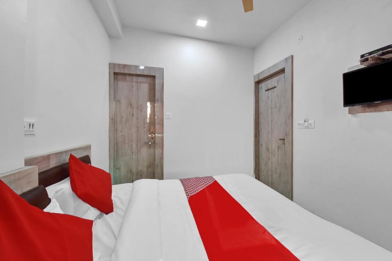 Hotel O Grand L M Adžmér Exteriér fotografie